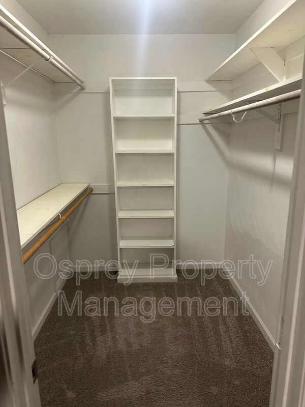 3-bedroom Gem in the heart of Virginia Beach! "ASK ABOUT OUR ZERO DEPOSIT" - Photo 11