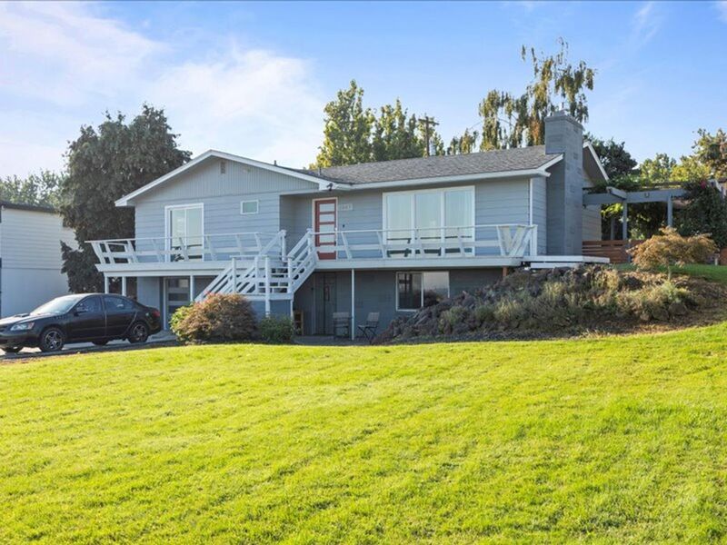 Kennewick Condo: 3603 W Canal Dr