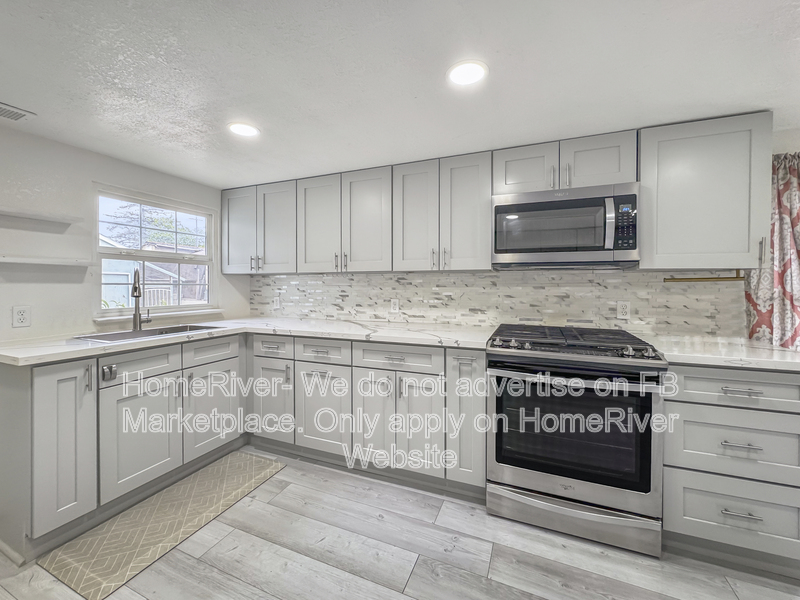 Sacramento House: 2785 32nd Ave