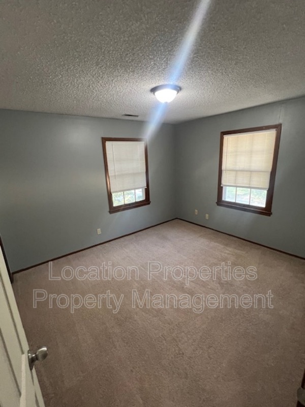 Lawrence Condo: 1300 Kentucky Street - 4