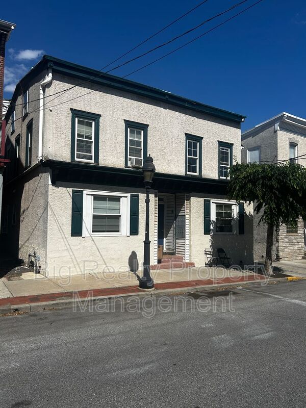 Spring City Condo: 29 N Main St