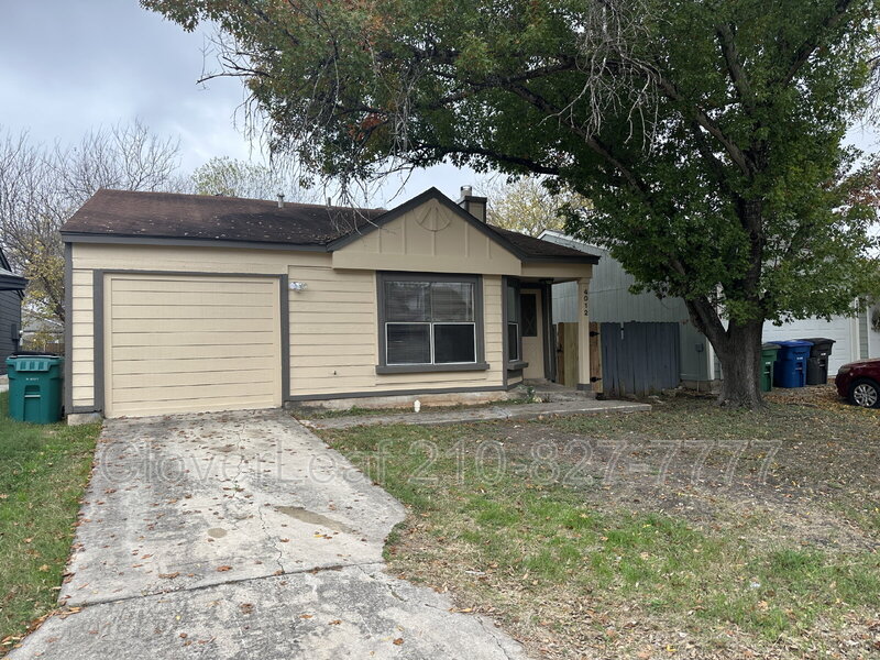San Antonio House: 4012 Sunrise Creek Dr