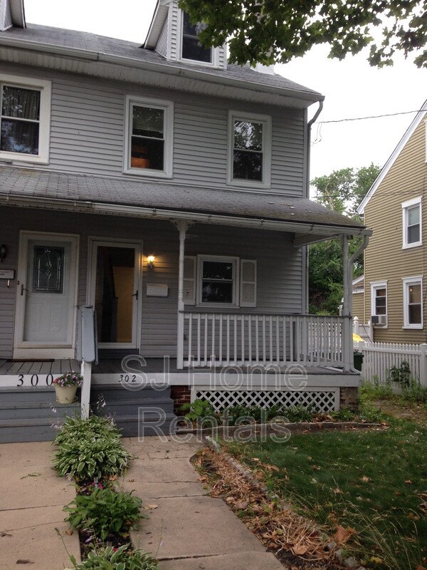 Palmyra House: 302 Delaware Avenue