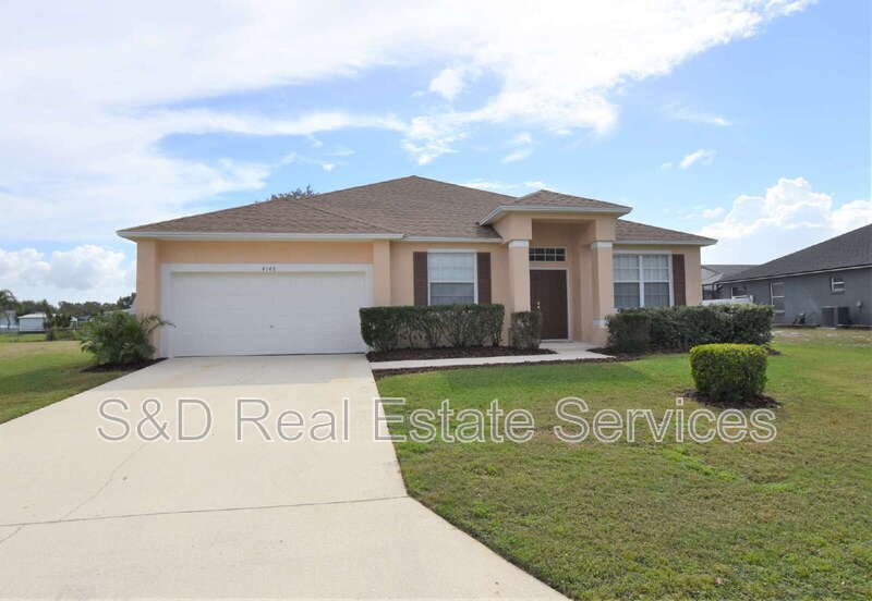Lakeland House: 4148 Buttonbush Circle
