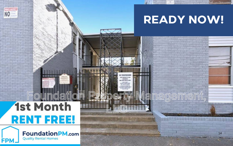 Memphis House: 1283 East Raines Road