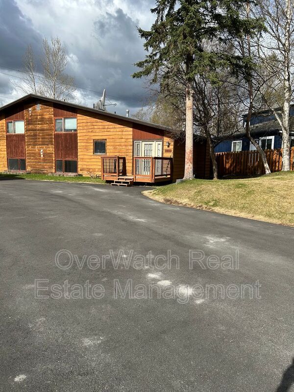 Anchorage Condo: 8623 Augusta Circle