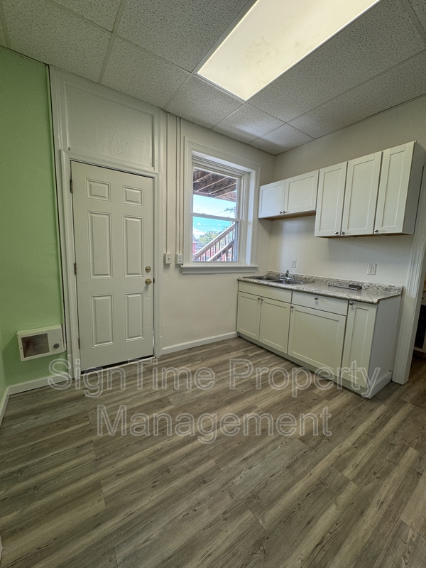 Hagerstown Condo: 101-105 East Washington - 103 2E