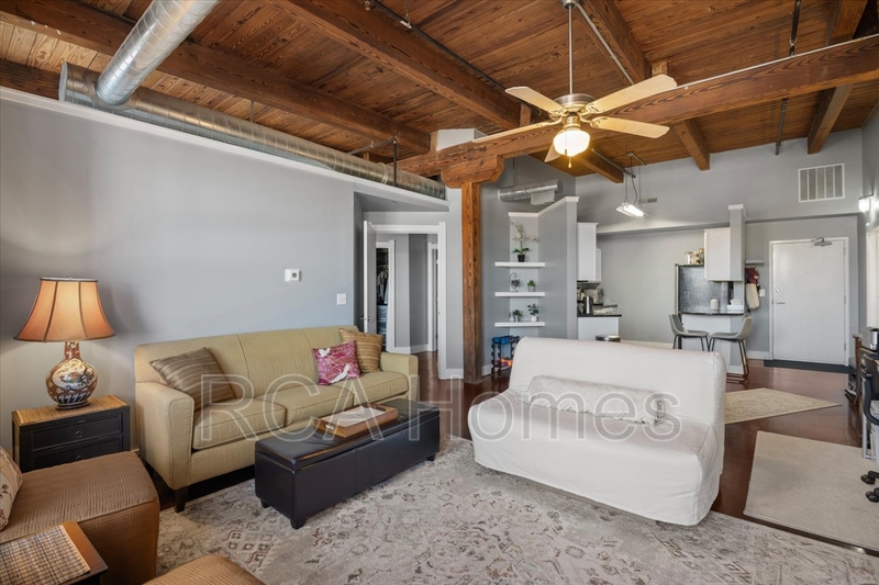 Indianapolis Condo: 55 South Harding Street - 405