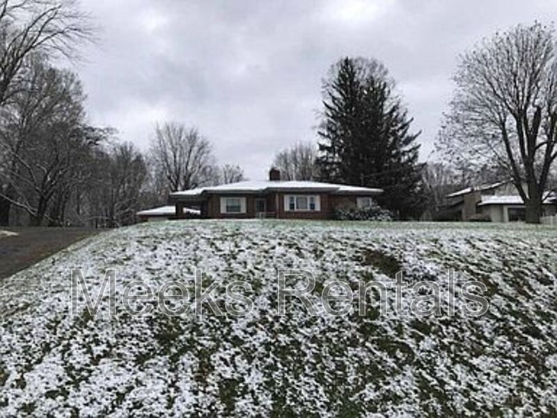 Hurricane House: 3415 Teays Valley Rd.