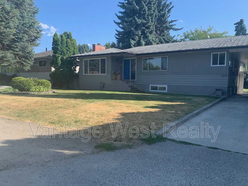 Kelowna House: 1291-B Kelglen Cres