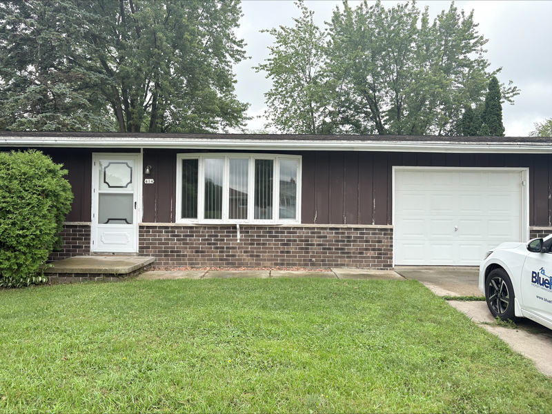 Pulaski Condo: 414 Chicago Street