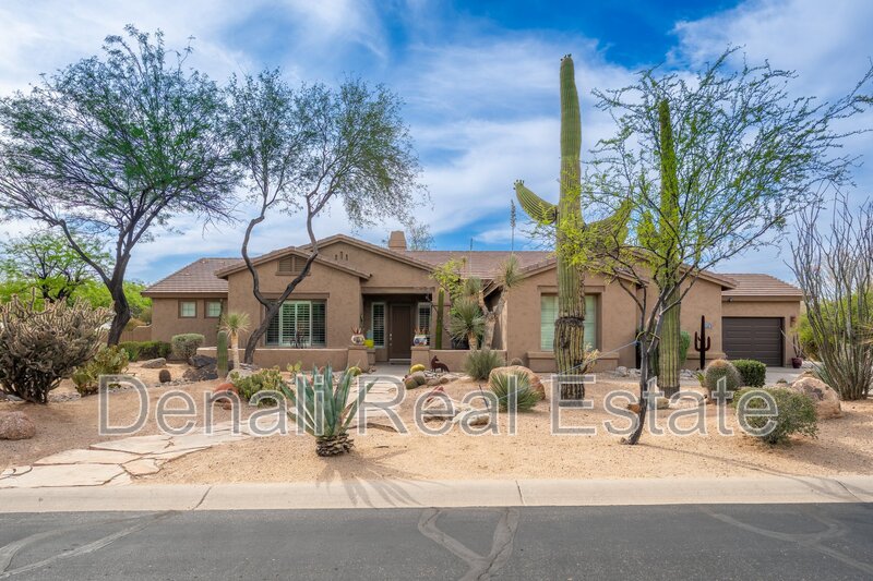 Scottsdale House: 5712 E. Blue Sky Drive