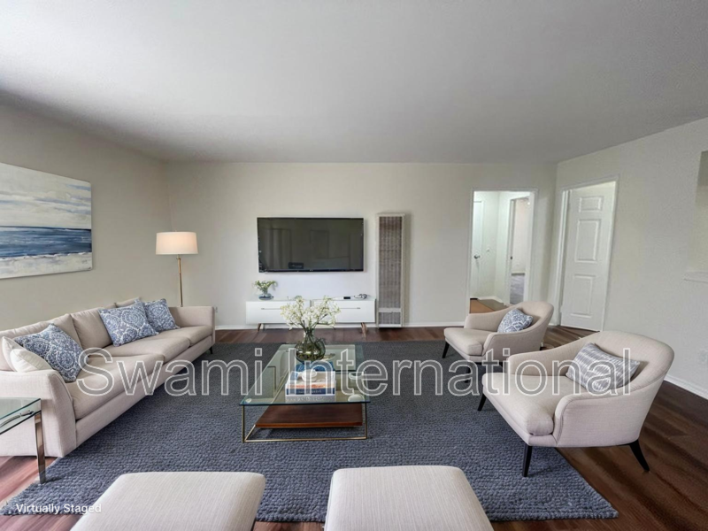 Inglewood Condo: 345 E. Stepney St.