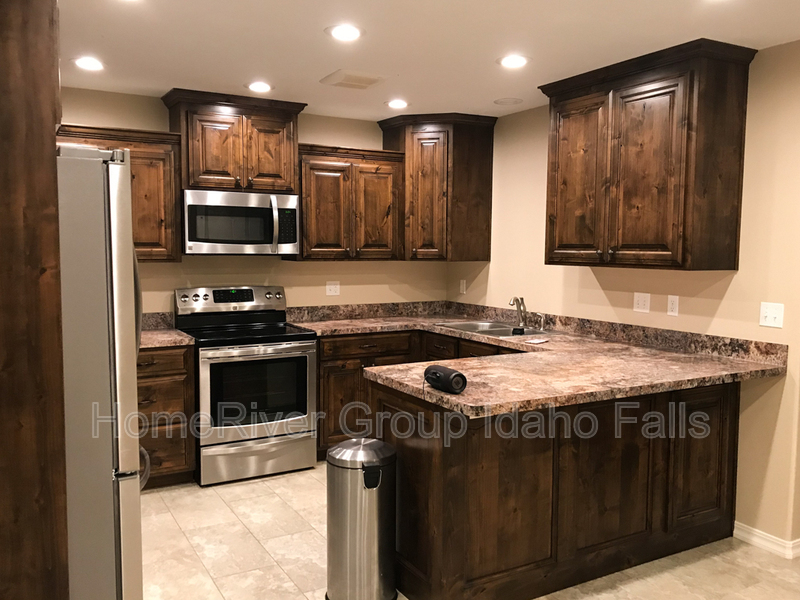 Idaho Falls House: 599 Crestview Ave