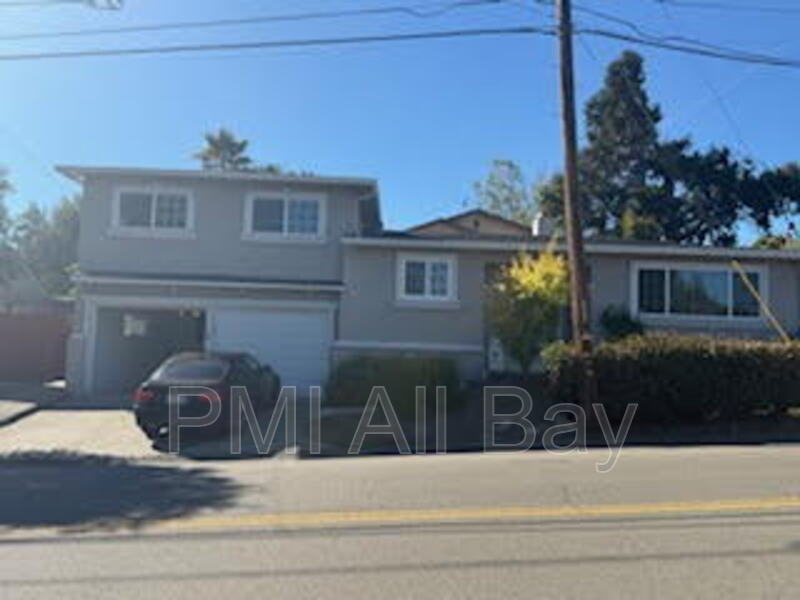 Castro Valley House: 18765 Parsons Avenue