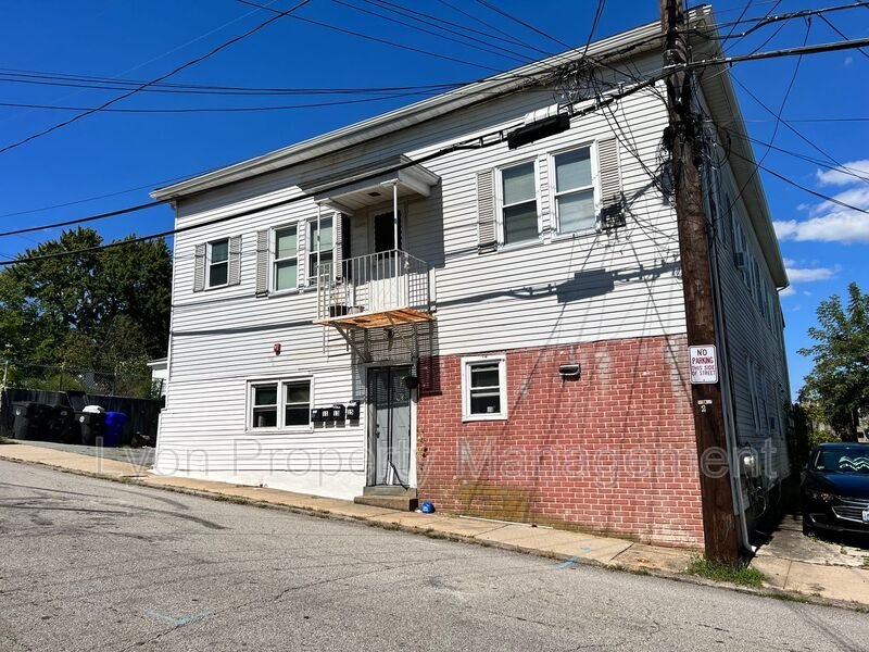 Request a Viewing for 9 Prospect Hill Ave Tenant Turner