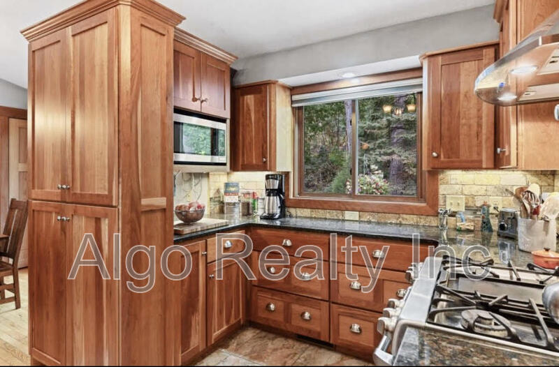 Eden Prairie House: 6471 Bay Drive