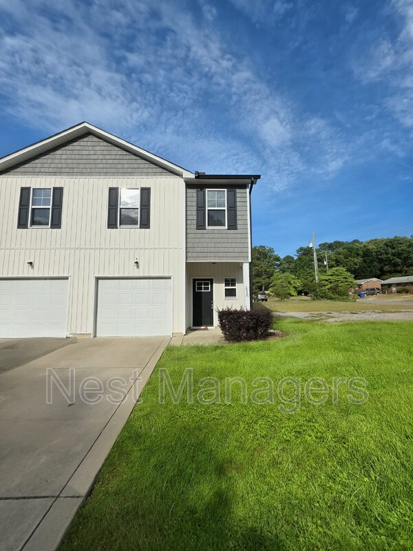 Fayetteville Condo: 2056 Wheeling St