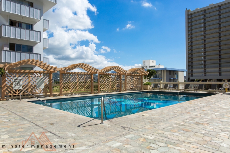 Honolulu Condo: 445 Seaside Ave