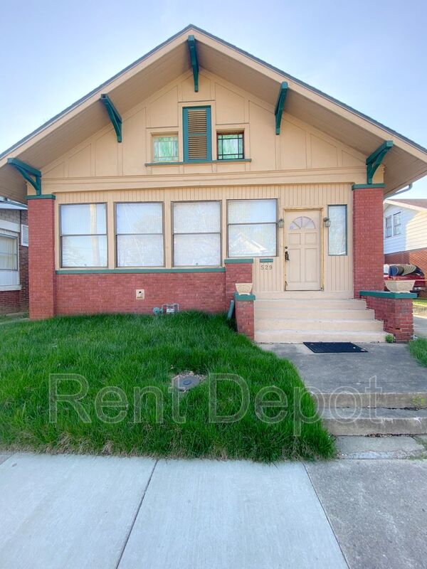 Request a Viewing for 529 S. Kentucky Ave Tenant Turner