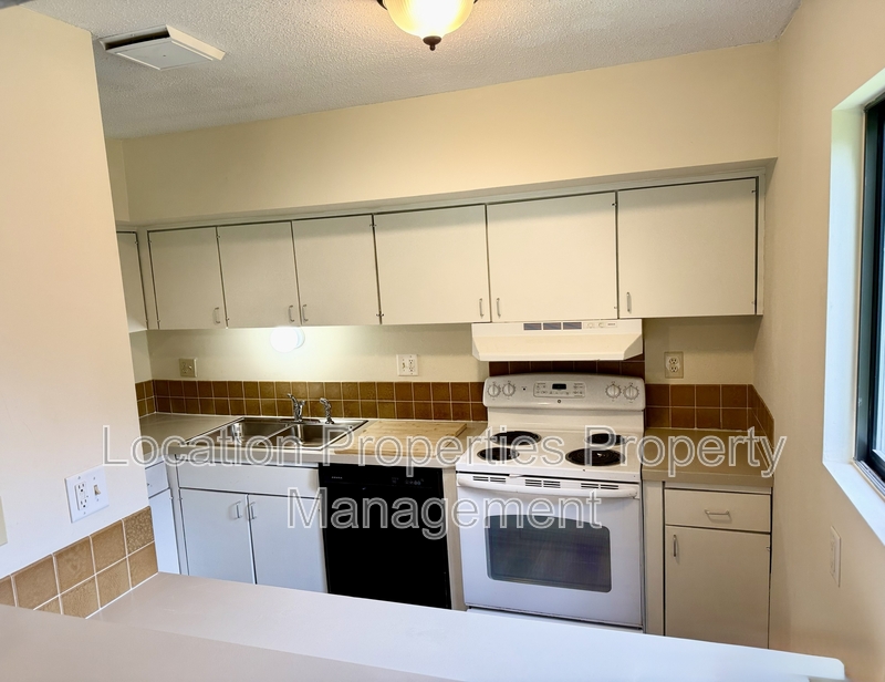 3420 Augusta Drive - 1, rental photo 8