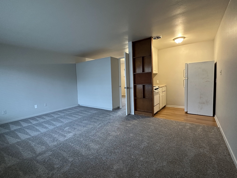 Seattle Condo: 5926 Fauntleroy Way SW - 11