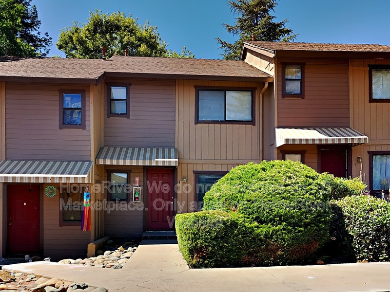 Cameron Park House: 3261 La Canada Dr