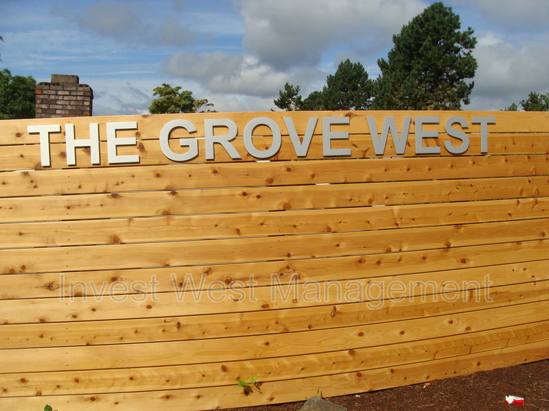 VANCOUVER House: 3102 KAUFFMAN AVENUE