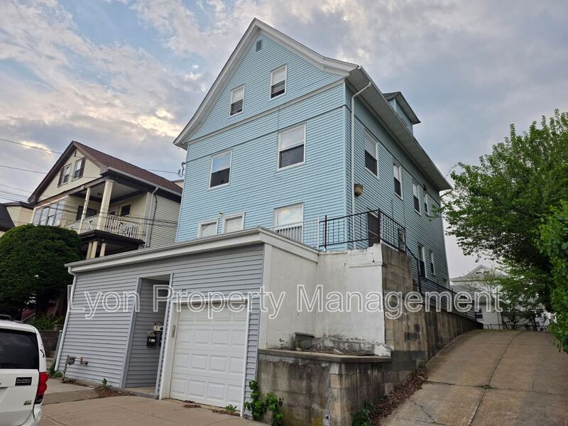East Providence Condo: 107 Burgess Ave
