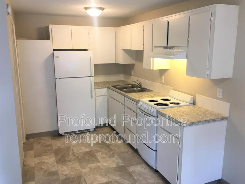 Hillsboro Condo: 221 SE 12th Ave - 27