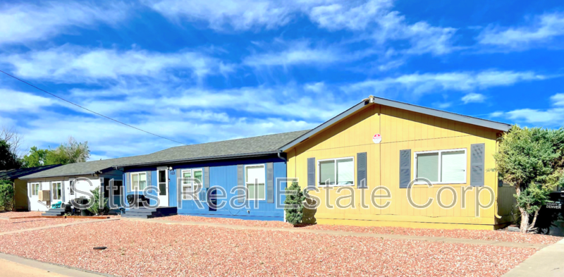 Denver House: 1117 N. Xanthia St.