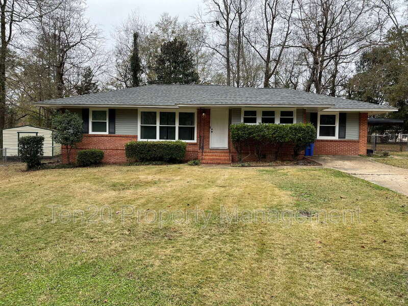 Columbus House: 5835 Darral Dr