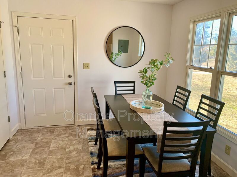 Lincoln House: 1802 N 23rd St