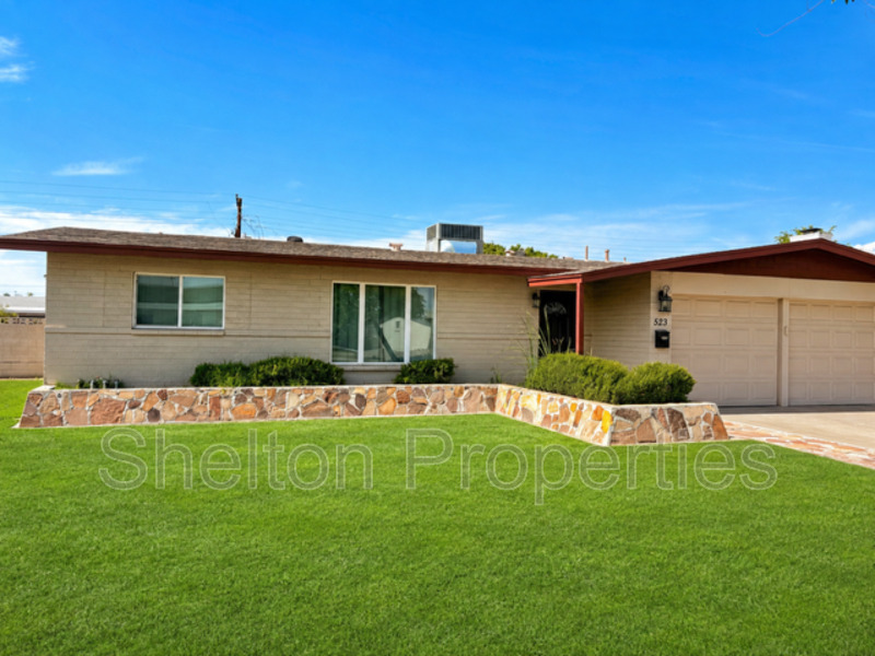 Tempe House: 523 E Malibu Dr
