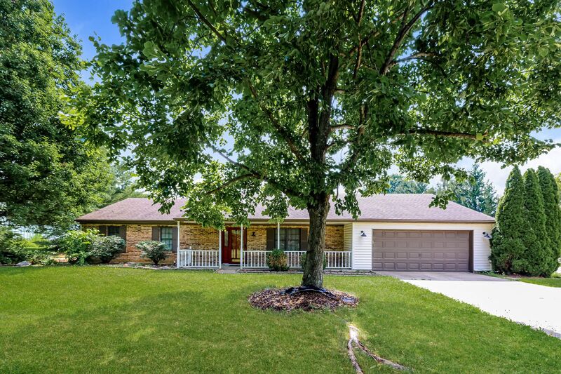 Springboro House: 6888 Bunnell Hill Rd