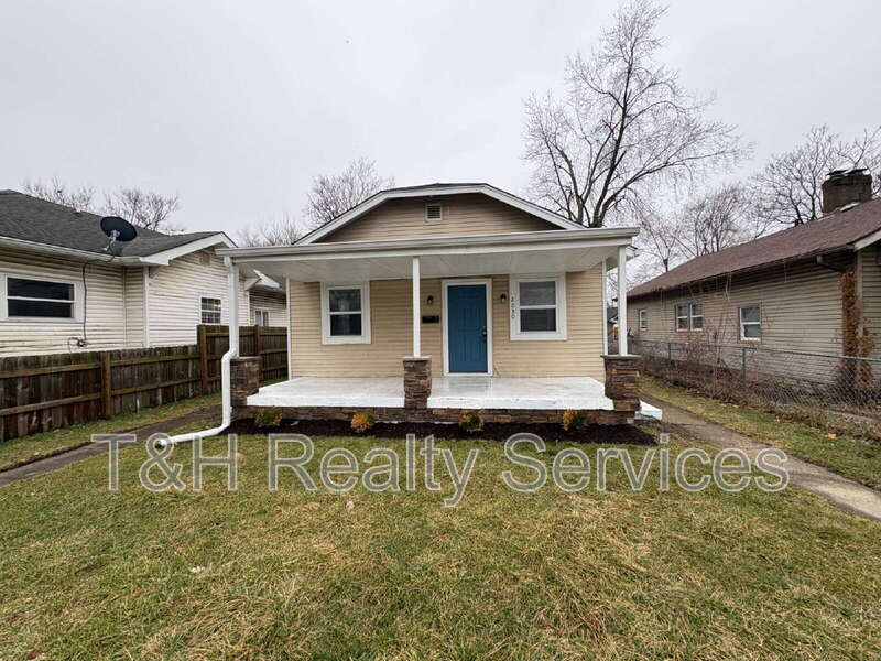 Indianapolis House: 2030 Houston Street