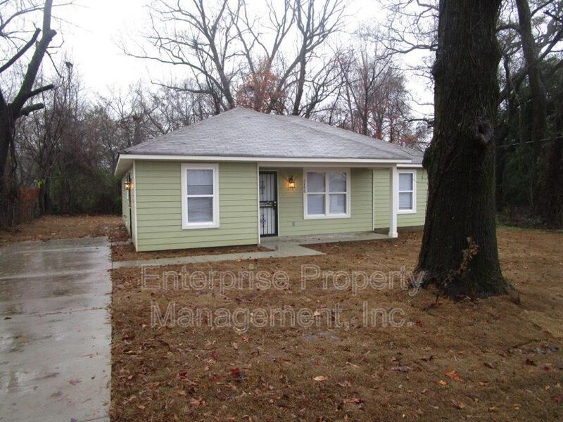 Photo 4 of 3490 Ardmore St