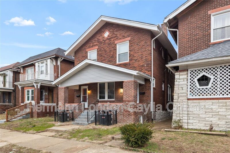 Saint Louis House: 4040 Shreve Avenue