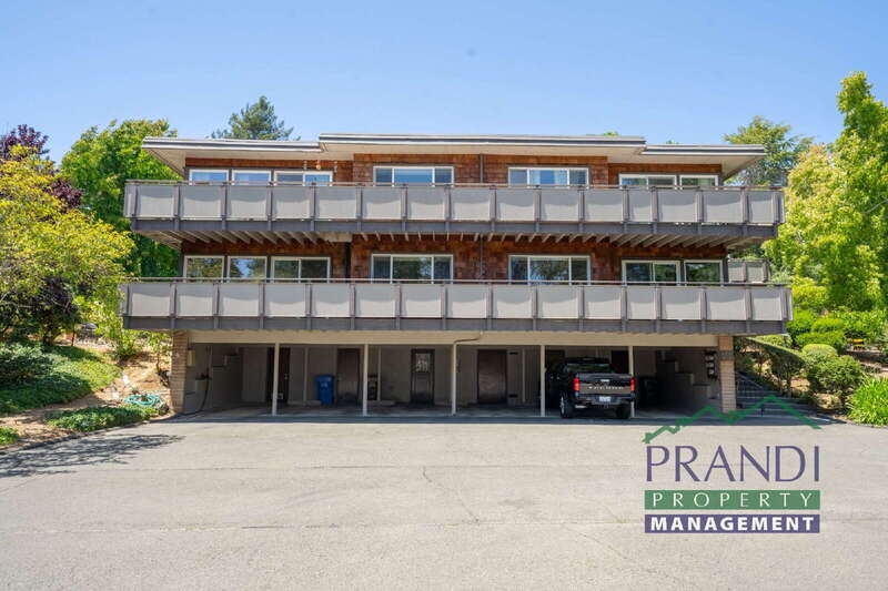 Corte Madera Condo: 137 Pixley Avenue