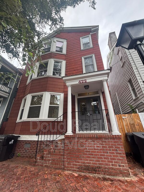 Portsmouth Condo: 422 London St
