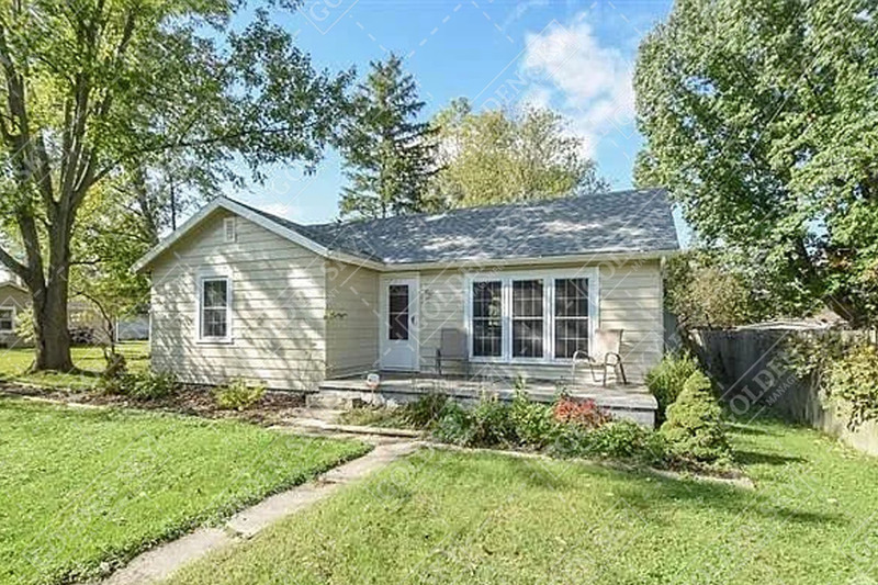 Muncie House: 2605 North Maplewood Avenue