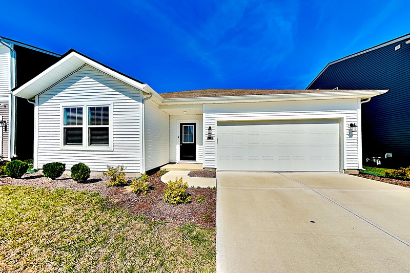 Indianapolis House: 842 Holmdale Dr