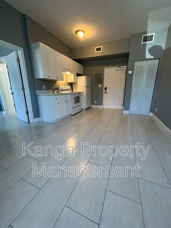 West Palm Beach Condo: 1401 Division Avenue