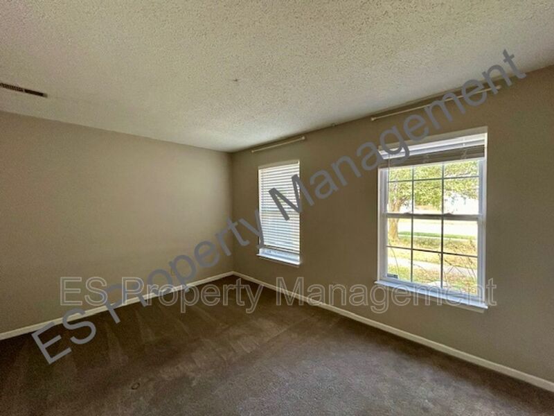 Beautiful 3 bedroom in Camby! - Photo 21