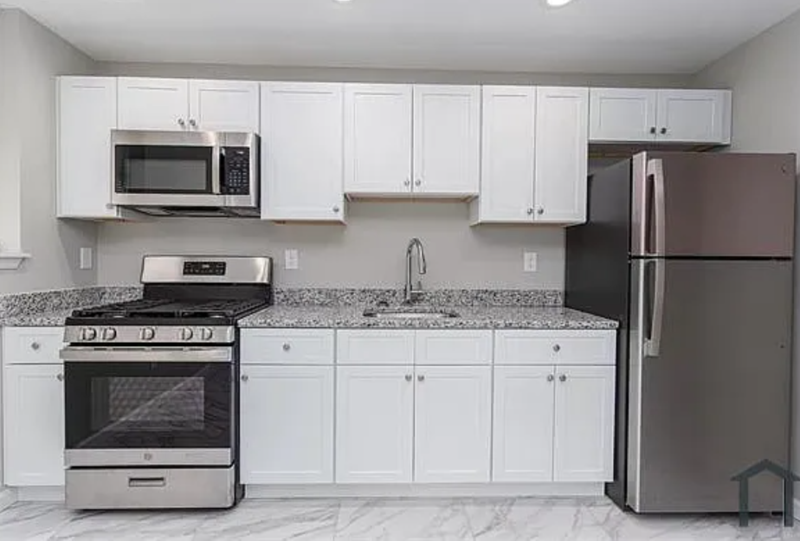 Baltimore House: 4000 Massachusetts Ave