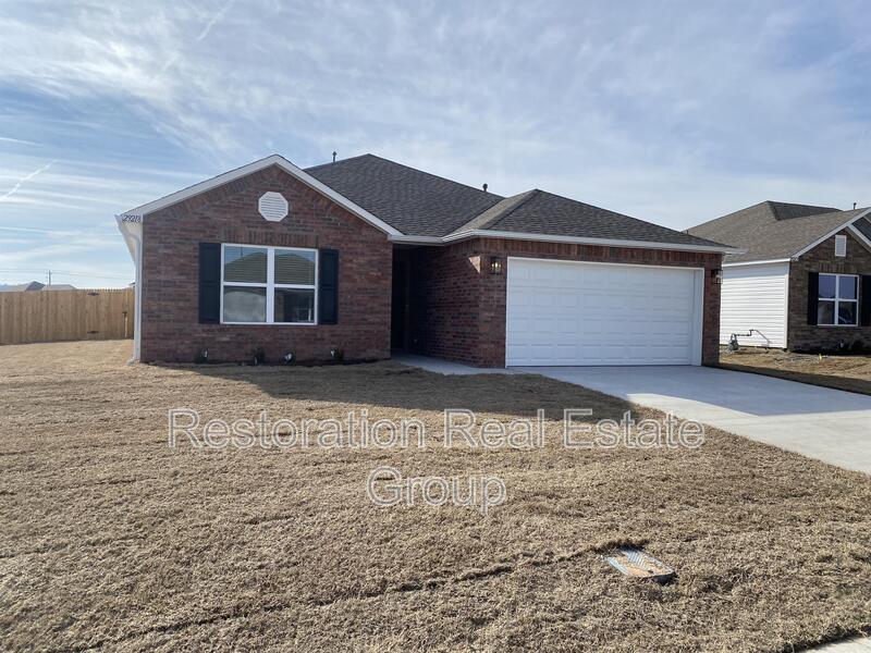 Broken Arrow House: 29218 East 80th Street South