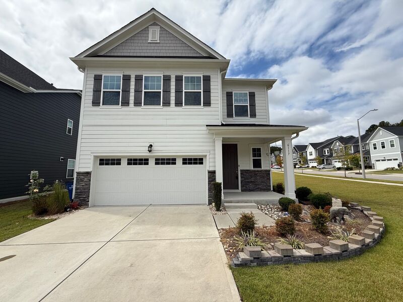 Raleigh House: 6117 Balance Ct