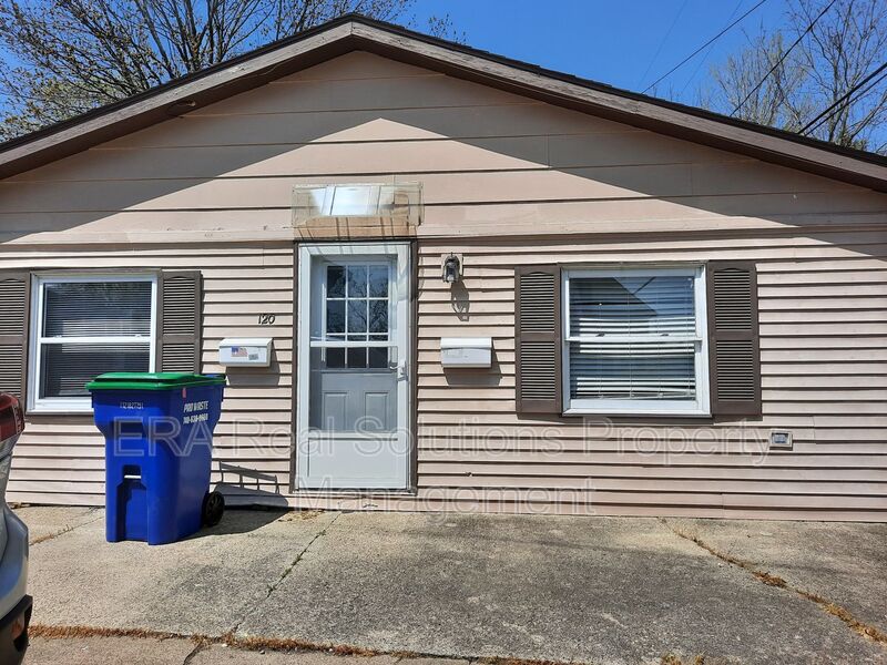 Hillsboro Condo: 120 East Pleasant