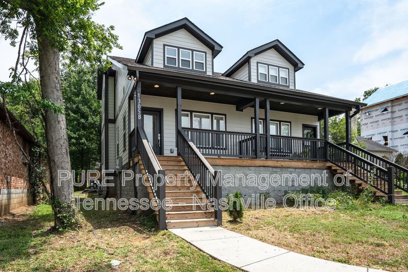 Nashville House: 1305 B Lischey Ave
