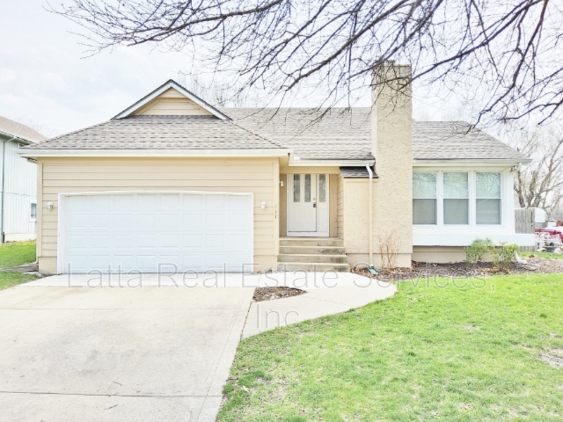 Belton House: 811 Heather Dr